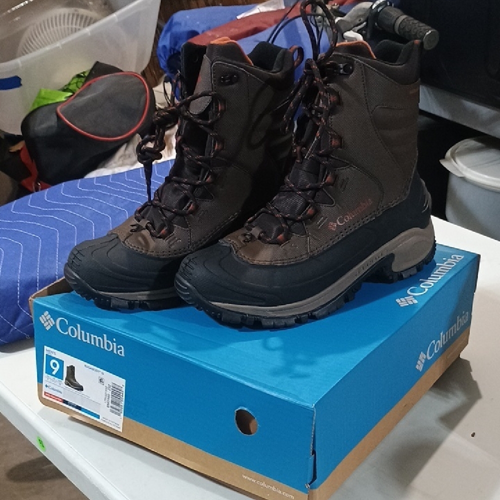 Columbia Dark Brown Outdoor Boots